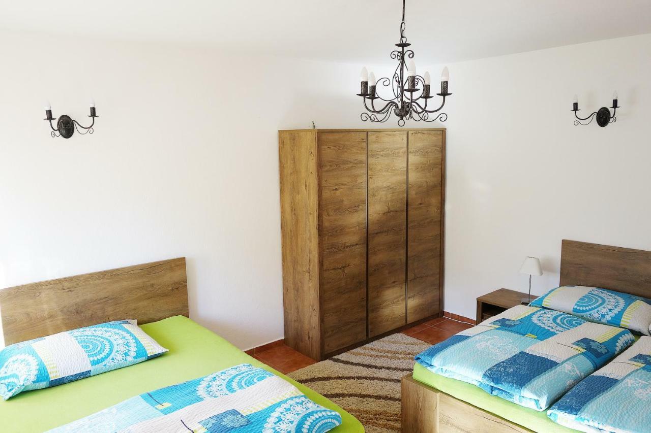 Apartment Marta Lipno nad Vltavou Ngoại thất bức ảnh