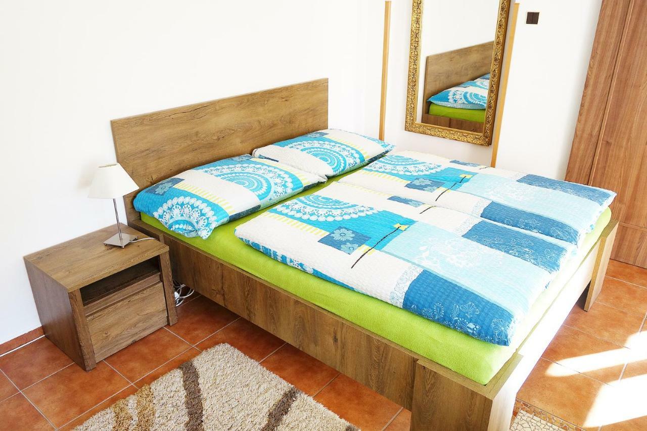 Apartment Marta Lipno nad Vltavou Ngoại thất bức ảnh